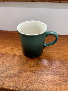 NWT Le Creuset Green Artichault Stoneware Mug 14 oz